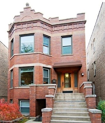 Front of building - 2325 W Thomas St