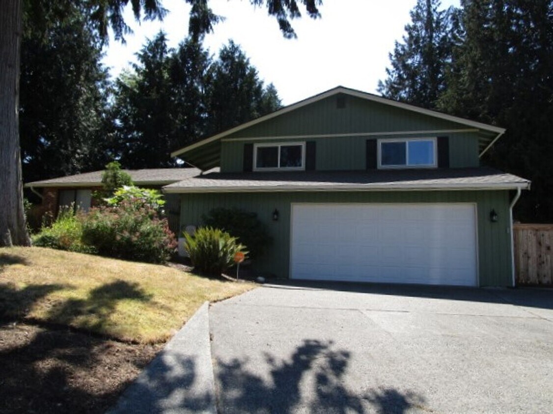 Primary Photo - 1009 Chippewa Dr