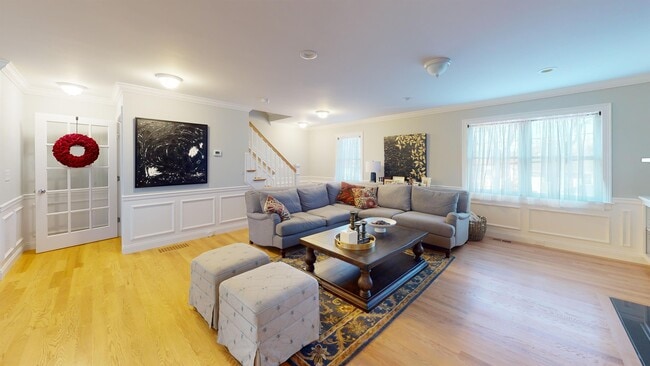 Building Photo - 56 Albemarle Rd