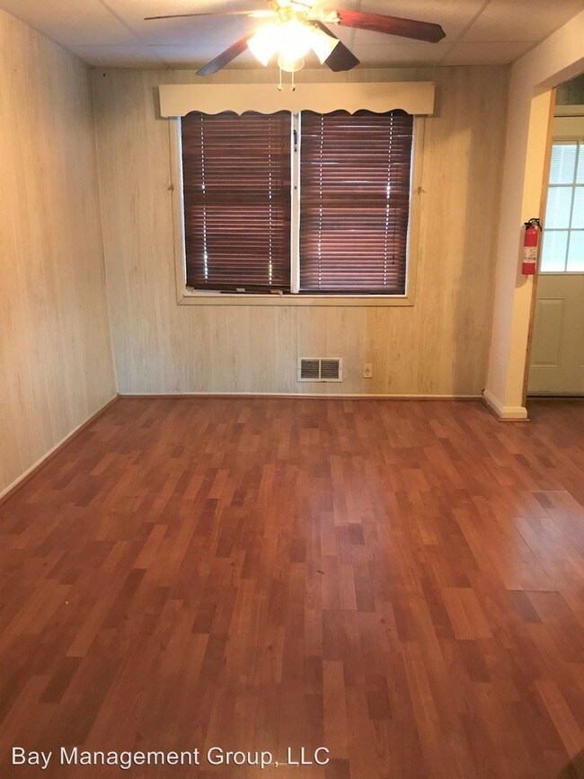 Foto del edificio - 3465 Dunhaven Rd