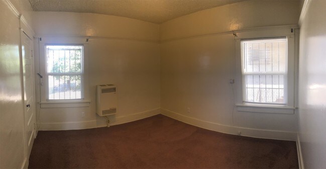 Building Photo - 3927 Brighton Ave