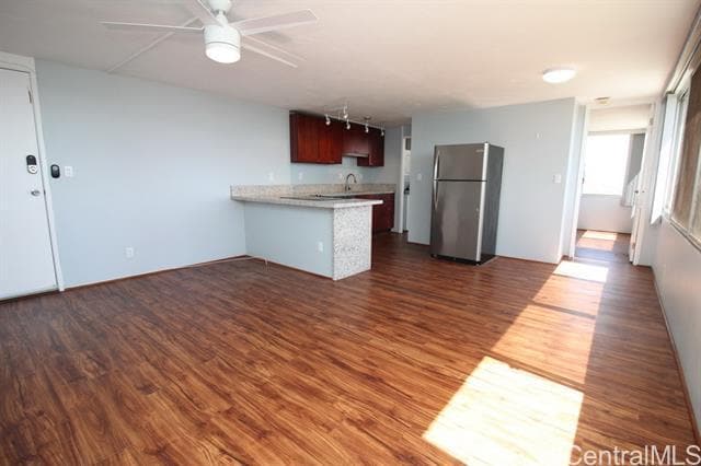 Building Photo - 1060 Kamehameha Hwy