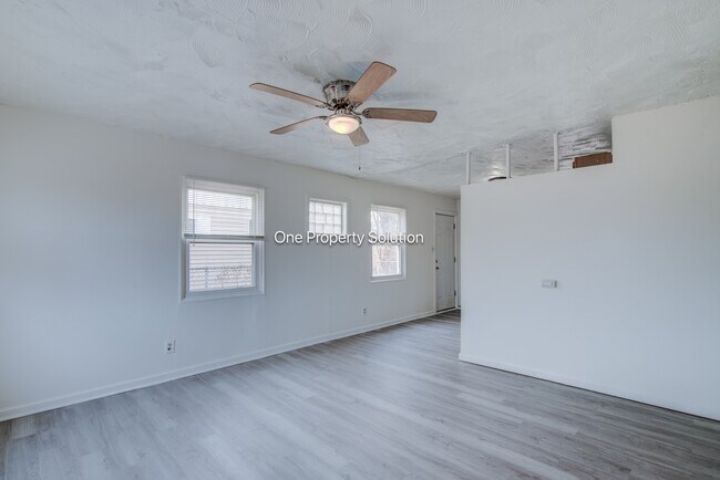 Foto del edificio - 4311 20th Pl