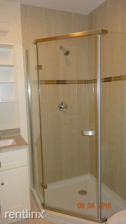 Building Photo - 25 Gerald Rd