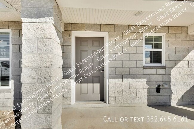 Building Photo - 10583 SE 67 Ct