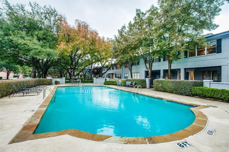 Primary Photo - 6226 Bandera Ave