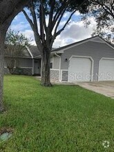 Building Photo - 3212 Cloverplace Dr