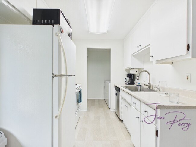 Foto del edificio - 3 Bedroom near Vista Middle School Ferndale