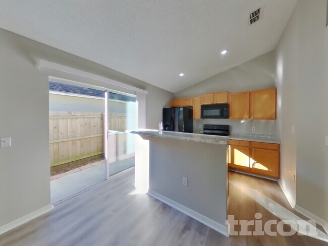 Foto del edificio - 3442 Talisman Drive