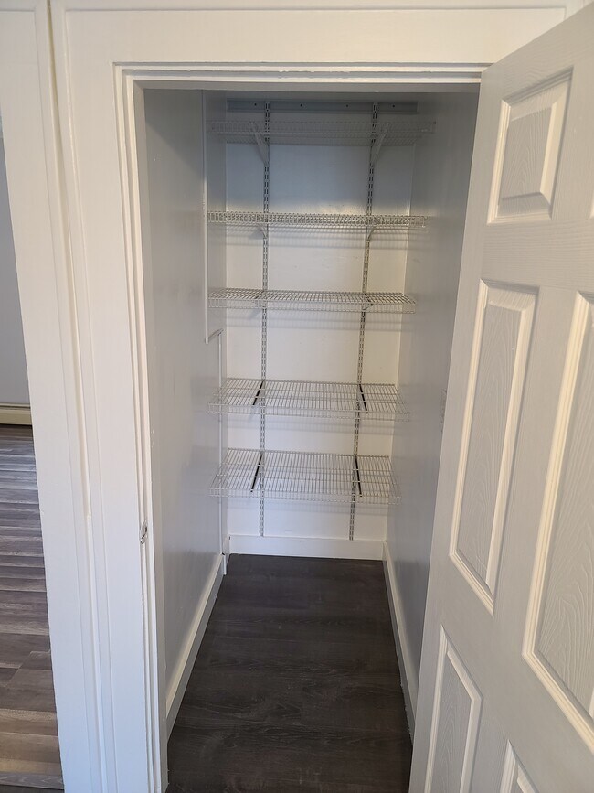 Building Photo - 85 Green St