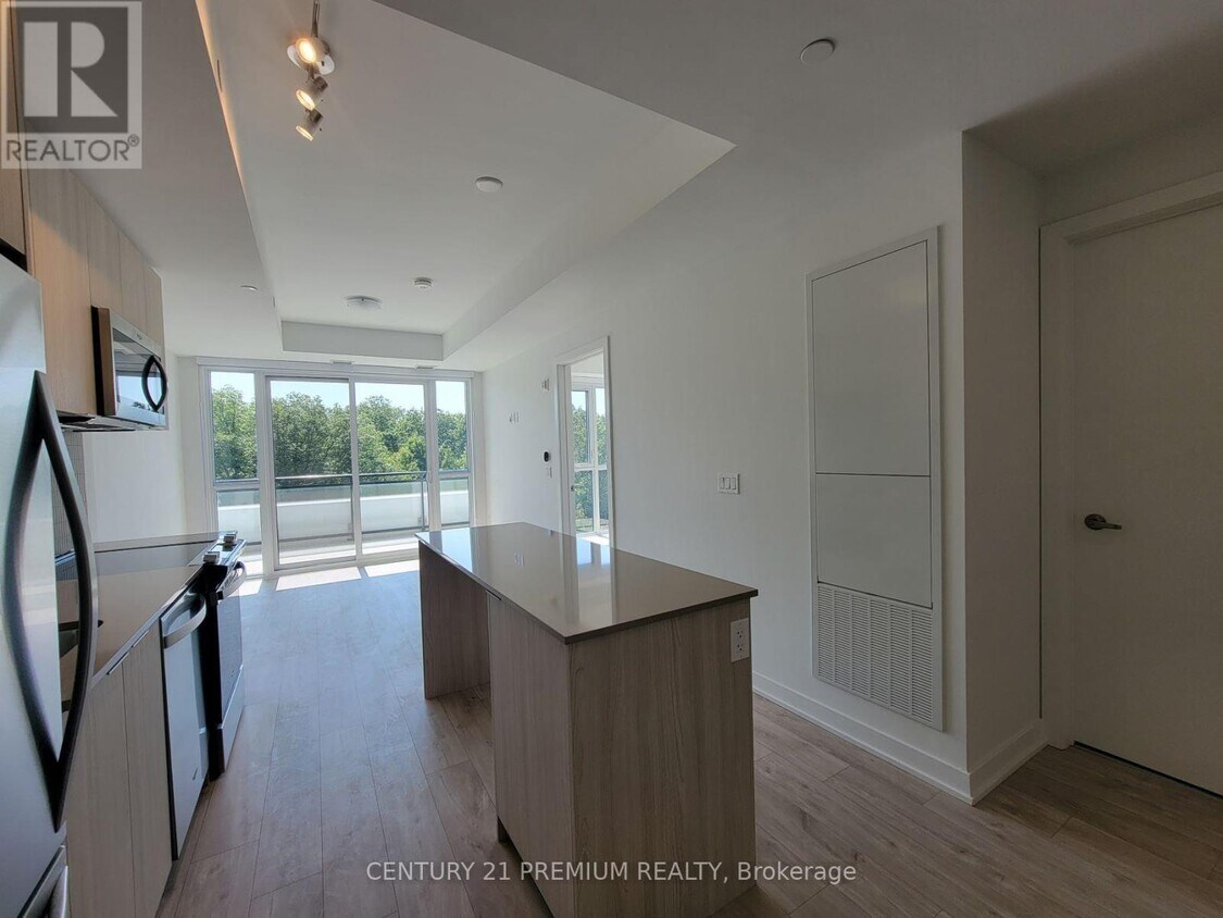 Photo principale - 760-B760 Whitlock Ave