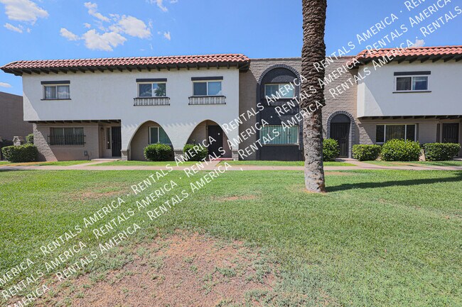 Building Photo - Beautiful Move in Ready Home!