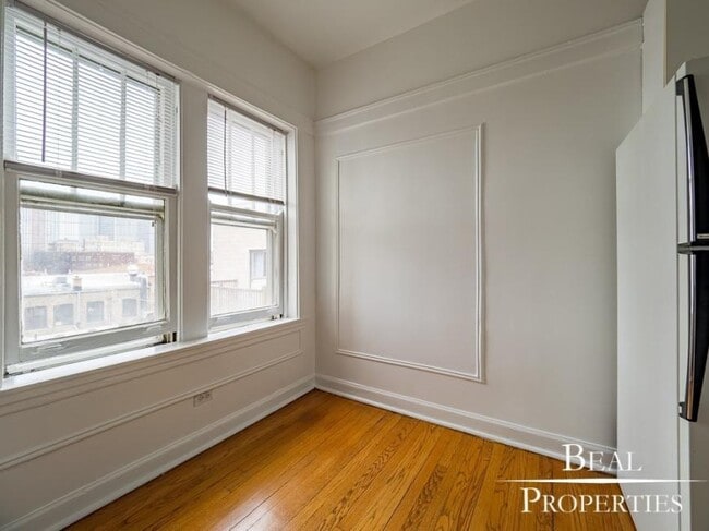 Photo - 1 bedroom in CHICAGO IL 60613 Apartment