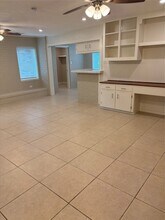 Building Photo - 8049 Forest Hills Dr