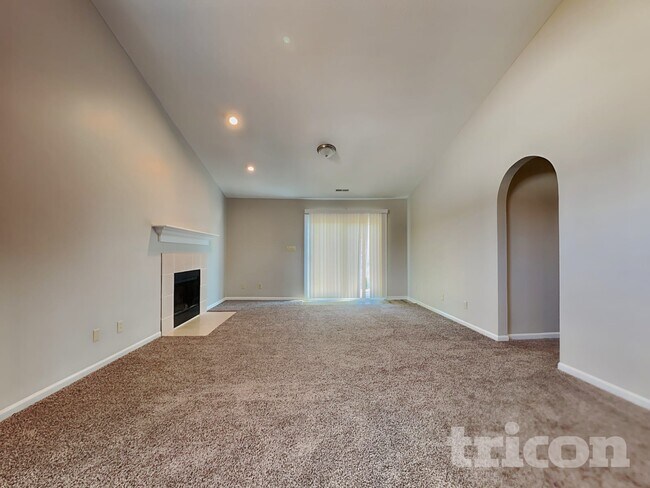 Foto del edificio - 1224 Stradford Ct