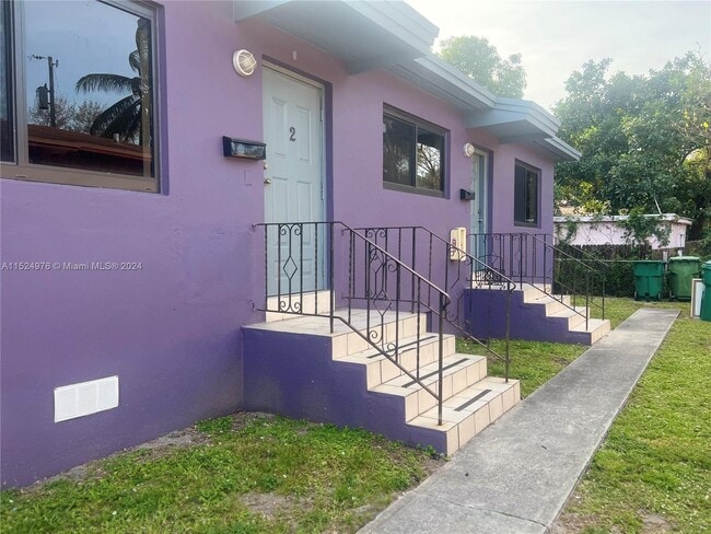 Foto del edificio - 98 NE 71st St