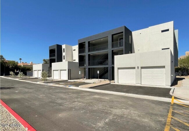 Foto del edificio - 12412 N Saguaro Blvd