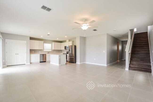 Building Photo - 213 Woodsage Pl