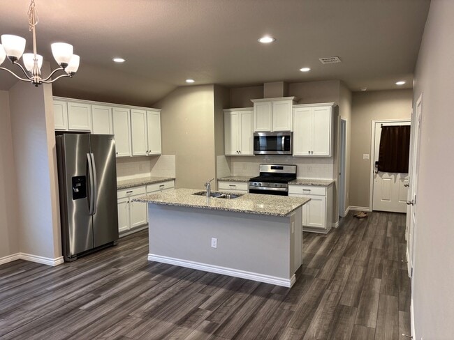 Foto del edificio - 7326 Tristan Dr