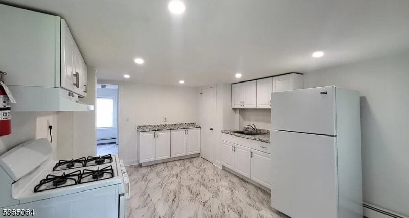 Foto principal - 60 E McFarlan St