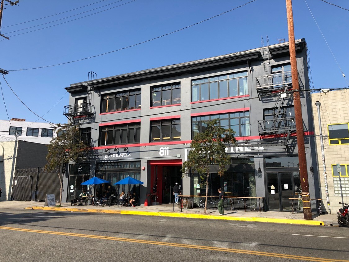 Foto principal - 811 Traction Ave