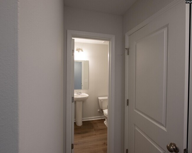 Foto del edificio - 18 Yellow Dwarf Ln