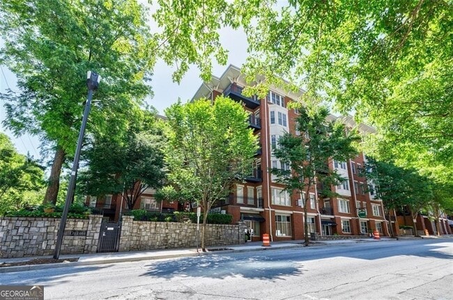 Building Photo - 850 Piedmont Ave NE