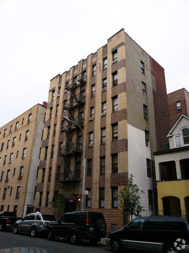 Building - 3415 Knox Pl