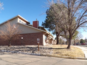 Building Photo - 226 W Rockrimmon Blvd