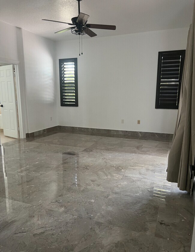Foto del edificio - 18245 SW 228th St