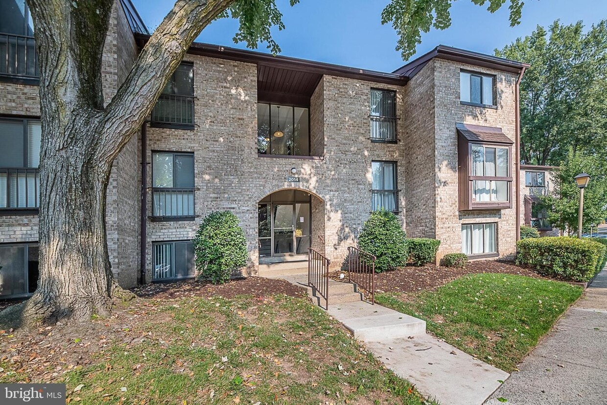 2014 Colts Neck Rd Unit 8/21B, Reston, VA 20191 Apartment for Rent in