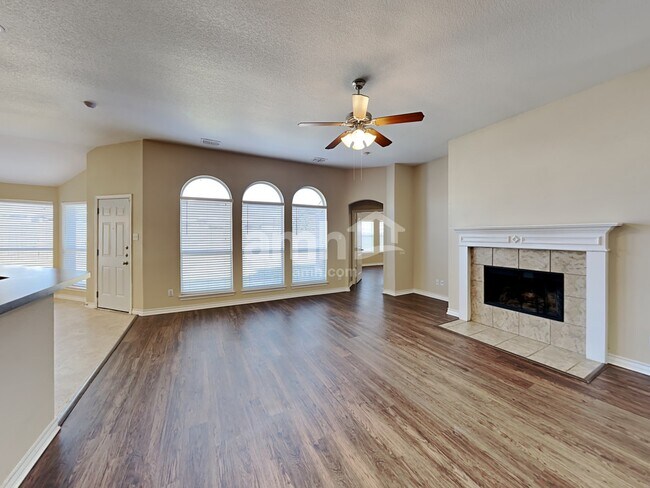 Foto del edificio - 4709 Ashbury Lane