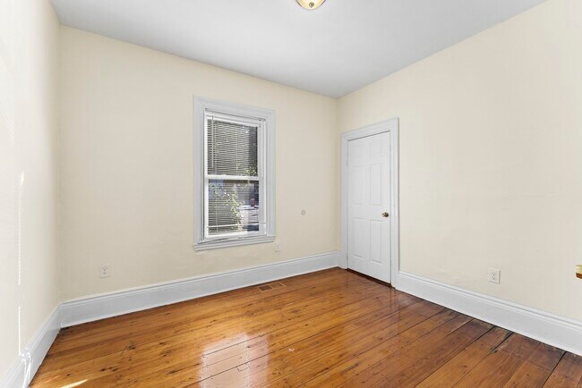 Foto del edificio - 53 Brookside Ave