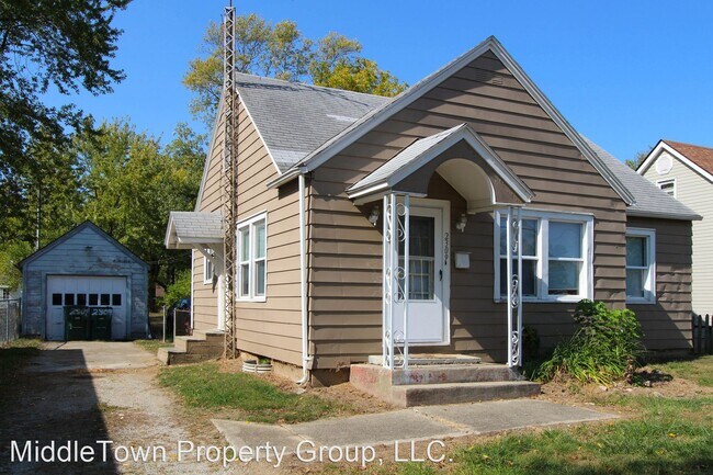 Building Photo - 3 br, 1 bath House - 2309 N Maplewood Ave.
