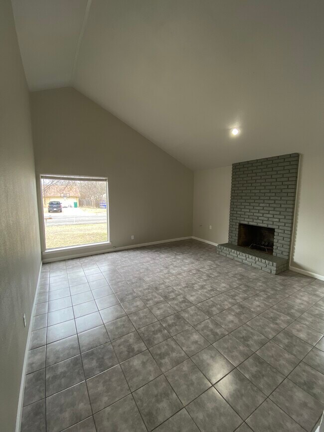 208 W Mockingbird Ln, Harker Heights, TX 76548 Townhome Rentals in