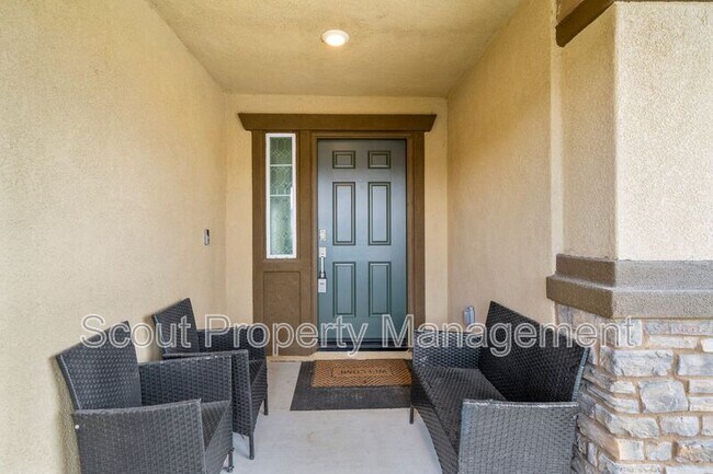 Foto del edificio - 5621 Orange Grove Ave