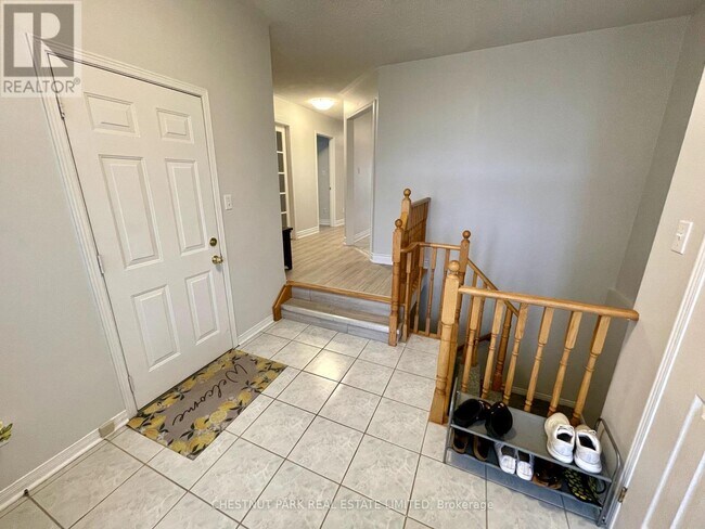 Building Photo - 50 Bolster Ln