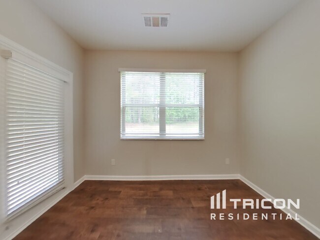 Building Photo - 474 Lake Ridge Lane Fairburn GA