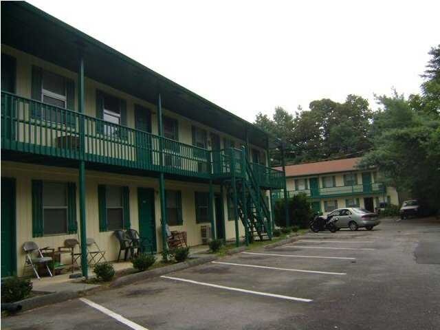Primary Photo - Pine Creek Apartments