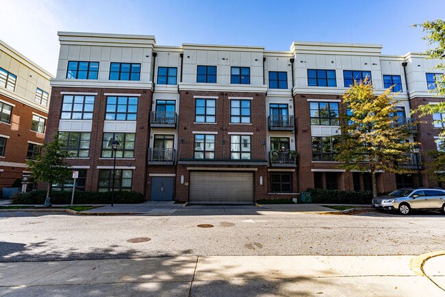 Photo - 2 Bed, 2 Bath Condo Bathed in Natural Light