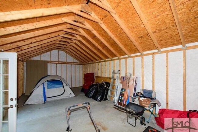 Building Photo - 496 Harbour Ln