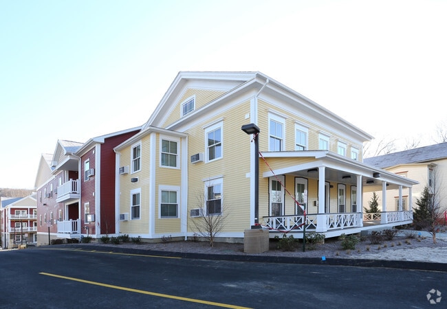 Building Photo - zBarton Commons
