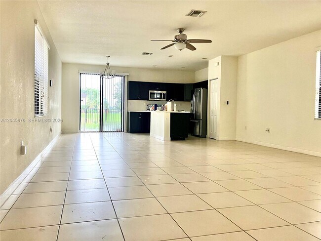 Photo - 3797 NE 2nd St (Homestead, FL)