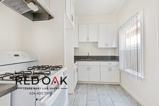 Foto del edificio - ~LOW DEPOSIT~ Incredible Studio with Large...