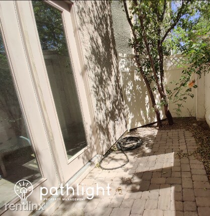 Foto del edificio - 2 br, 2 bath House - 10477 Caroline Rose S...