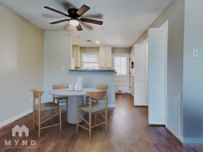 Foto del edificio - 10010 Neuens Rd