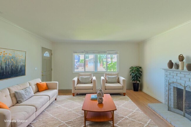 Foto del edificio - 6944 Cedar Ln