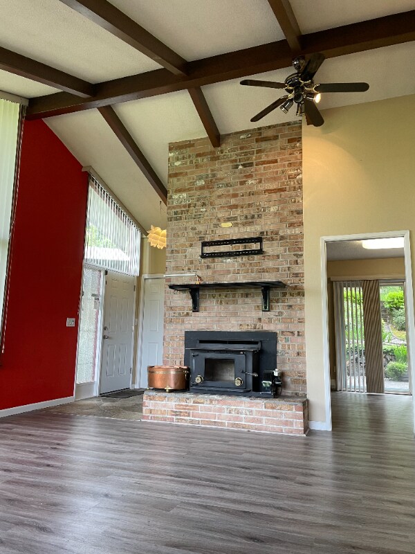 Foto del edificio - 12511 A St S