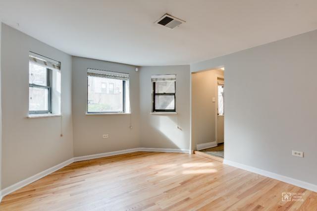 Building Photo - 2 bedroom in CHICAGO IL 60657