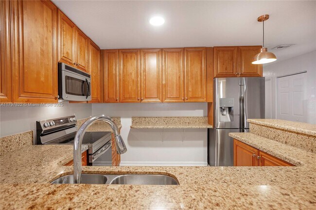 Foto del edificio - 617 Woodgate Ln